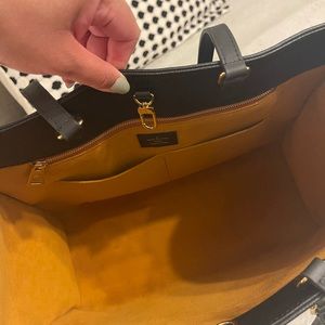 Excellent condition OnTheGo GM tote.Authentic bag in Monogram Empreinte Giant.